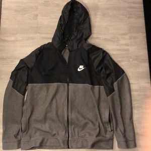 Men’s size XL Nike zip up hoodie/jacket